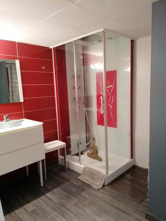 Guest House Dans Jardin Exotique Proche D'Une Voie Verte 莫尔莱 外观 照片